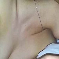 90后漂亮可爱的服务员MM在酒店里被迷倒后嫩穴内射