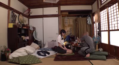 MIDA-064 立ち退き依頼で来た役所の地味メガネ爆乳を监禁アクメ Jカップ乳首ビンビン神乳揉みまくり！顽固オヤジの绝伦ピストンでガニ股オーガズムしちゃった私 百田光稀